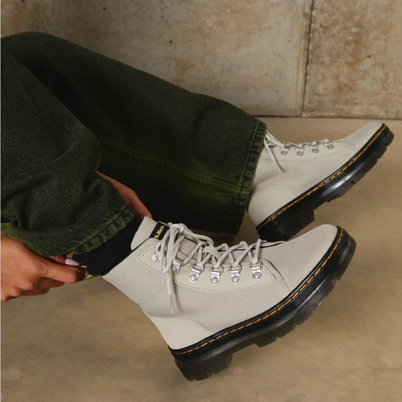 Dr Doc Martens Womens Air Wair Taupe Lace Up Combat Boots Size 7. NEW - Picture 2 of 11